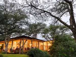 Hilton Bush Lodge & Function Venue