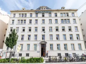 レジドホテル ル セントラルガール