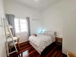 2 Bedroom Unit in Maryborough CBD, Furnished