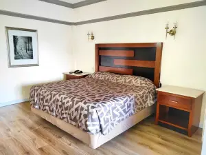 Hotel Los Cedros Inn Delicias