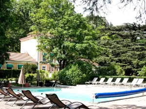 Le Cèdre de Soyons