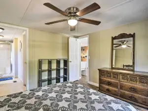 Cozy House w/ Huge Yard ~ 16 Mi to Fort Bragg