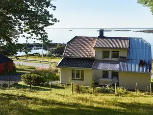 Person Holiday Home in Midsund-by Traum