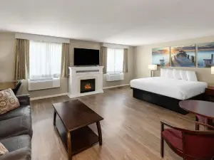 Days Inn by Wyndham Mountain Home