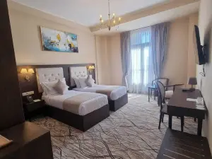 แกรนด์ โอแตล โอร็อง