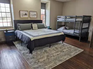 Luxury Loft just minutes from Casino & Lake