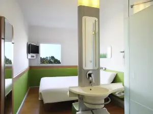 Cordia Hotel Surabaya Airport - Hotel Dalam Bandara - Formerly Ibis Budget Surabaya Airport
