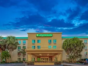 La Quinta Inn & Suites by Wyndham Miami Cutler Bay