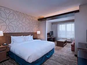 แฟร์ฟิลด์ อินน์แอนด์สวีทส์ ไชแอนน์เซาท์เวสต์/ย่านดาวน์ทาวน์