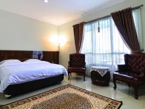 Aries Biru Hotel and Villa