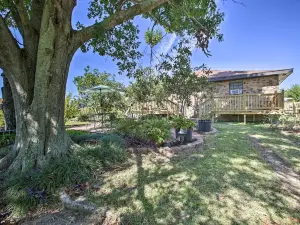 Dularge Grand Villa - Steps to Marina + Fishing!