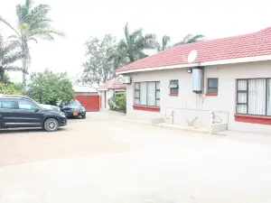 Summit Guesthouse