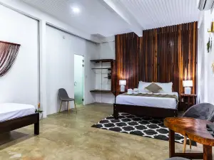 El Deseo Serendipity Hotel