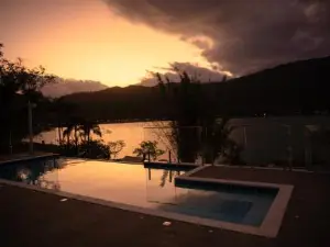 Paraíso da Enseada de Brito