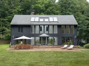 Stunning Light-Filled Contemporary Home on 7 Acres