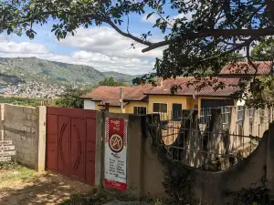Safari junction backpackers hostel