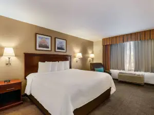 MainStay Suites Fitchburg - Madison