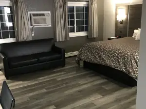 HomeTown Inn