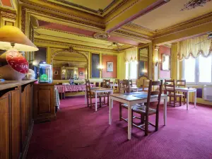 Hotel de la Paix