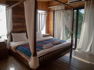 เลอ บาแซง เอราวัณรีสอร์ต