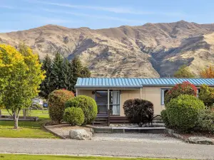 Hampshire Holiday Parks – Wanaka