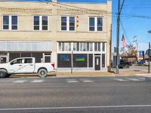 Apartment 1: Okmulgee Main St