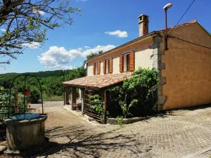 Peaceful Decorated Istrian House With Pool, Wifi, Airco, Parking, Panoramic View
