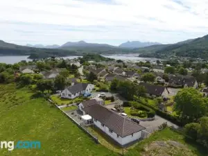 Air Leth Bed & Breakfast