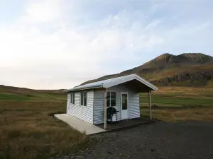 Urdartindur Guesthouse and Cottages