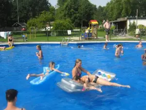 Mini-Chalet - Vakantiepark 't Urkerbos