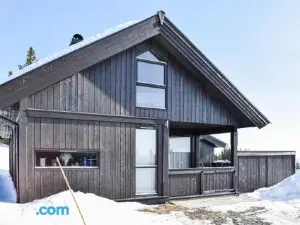 Nice Home in Sjusjen with Sauna, Wifi and 4 Bedrooms