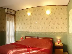 Ambaritsa Hotel