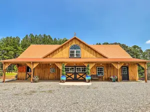 Lovely Equine Countryside Estate on 68 Acres