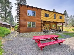 Rustic Idaho Cabin < 10 Mi to Payette Lake!