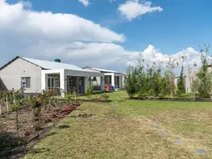 36 Emanzini Garden Units