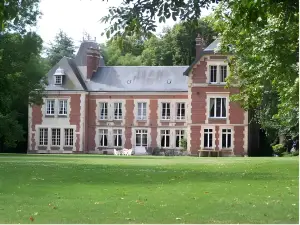 Chambres d'Hotes Spa Château d'Omiécourt