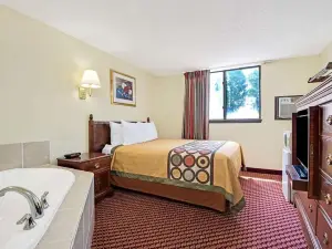 Baymont by Wyndham Liberty MO