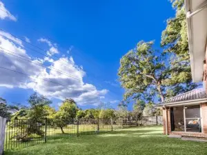 Spacious 3 Bed Retreat 1Min to Mall Sunnybank Hill