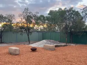 The Miners Cottage On Nettleton Lightning Ridge