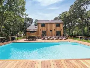 Villa Direen Modern East Hampton Villa