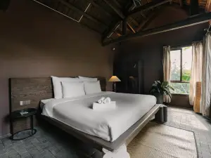 Toki Retreat Vân Long