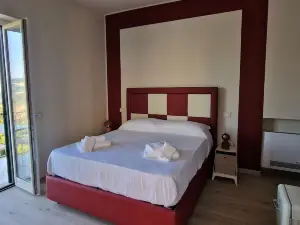Marte Rooms