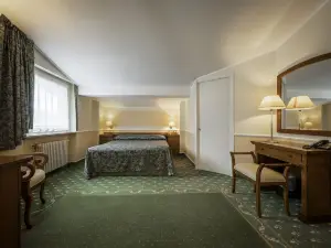 Hotel Elena