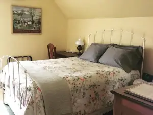 Maplecroft Bed & Breakfast