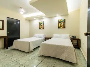 Lorenzo Hotel