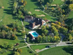 Logis Hôtel Golf le Domaine du Val de Sorne