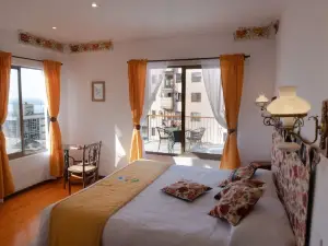 Ayca la Flora Hotel Boutique