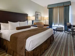 Best Western Plus Chain of Lakes Inn  Suites
