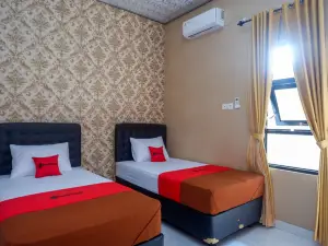 RedDoorz Syariah Near Stasiun Gumilir Cilacap