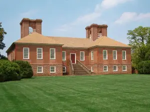 Inn at Stratford Hall